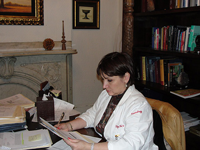 Dr. Olga Katz - Philadelphia PA Neurologist - Reviewing Covid-19 Safety Protocol
